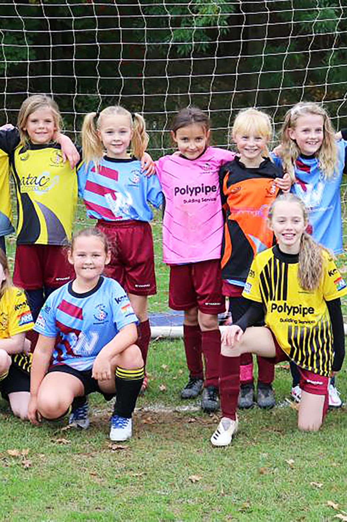 Larkfield Girls Football Kit